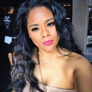 Meet your Posher, Tabitha